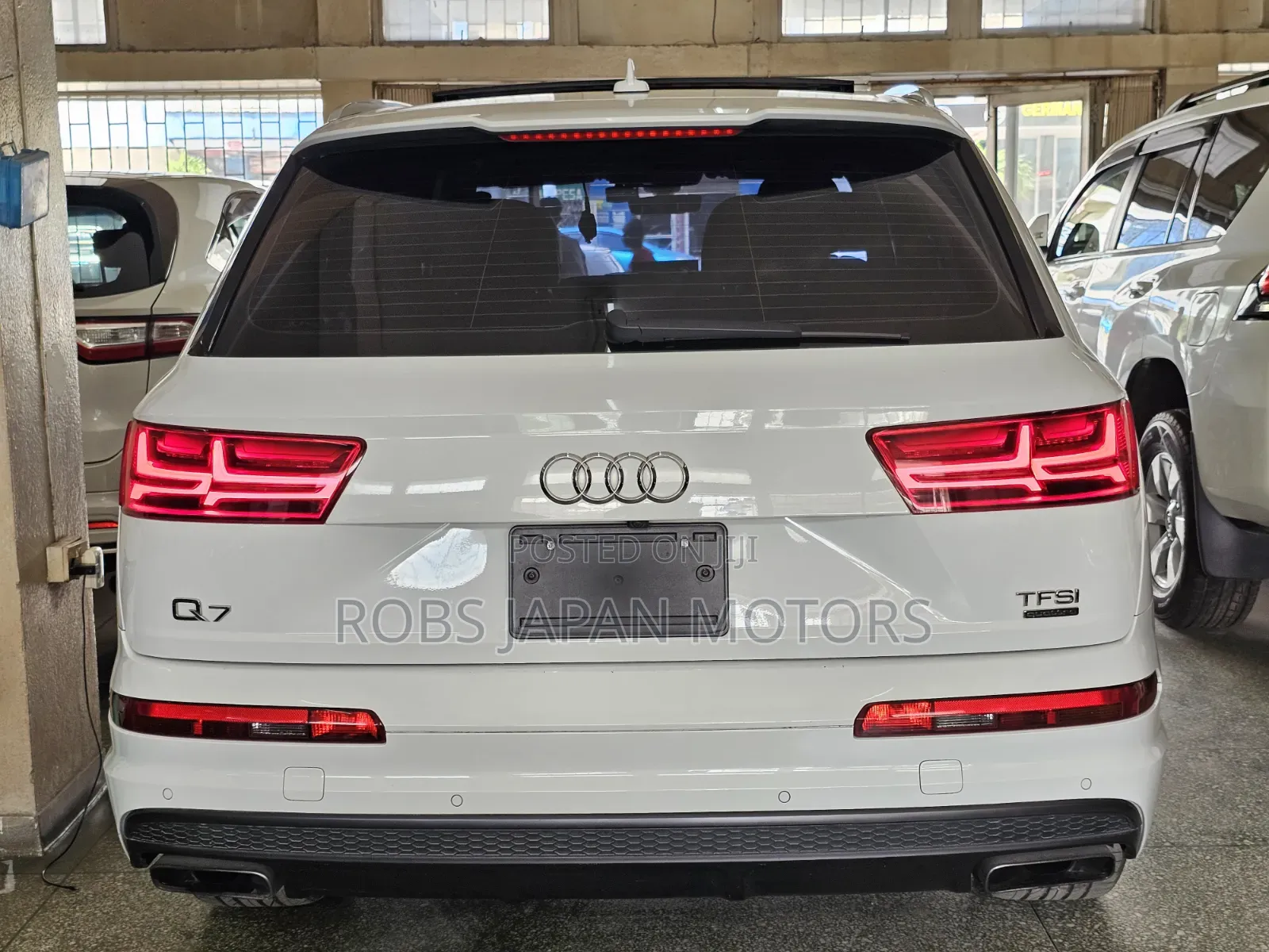 Audi Q7 3.0T Premium AWD quattro 2018 Off white