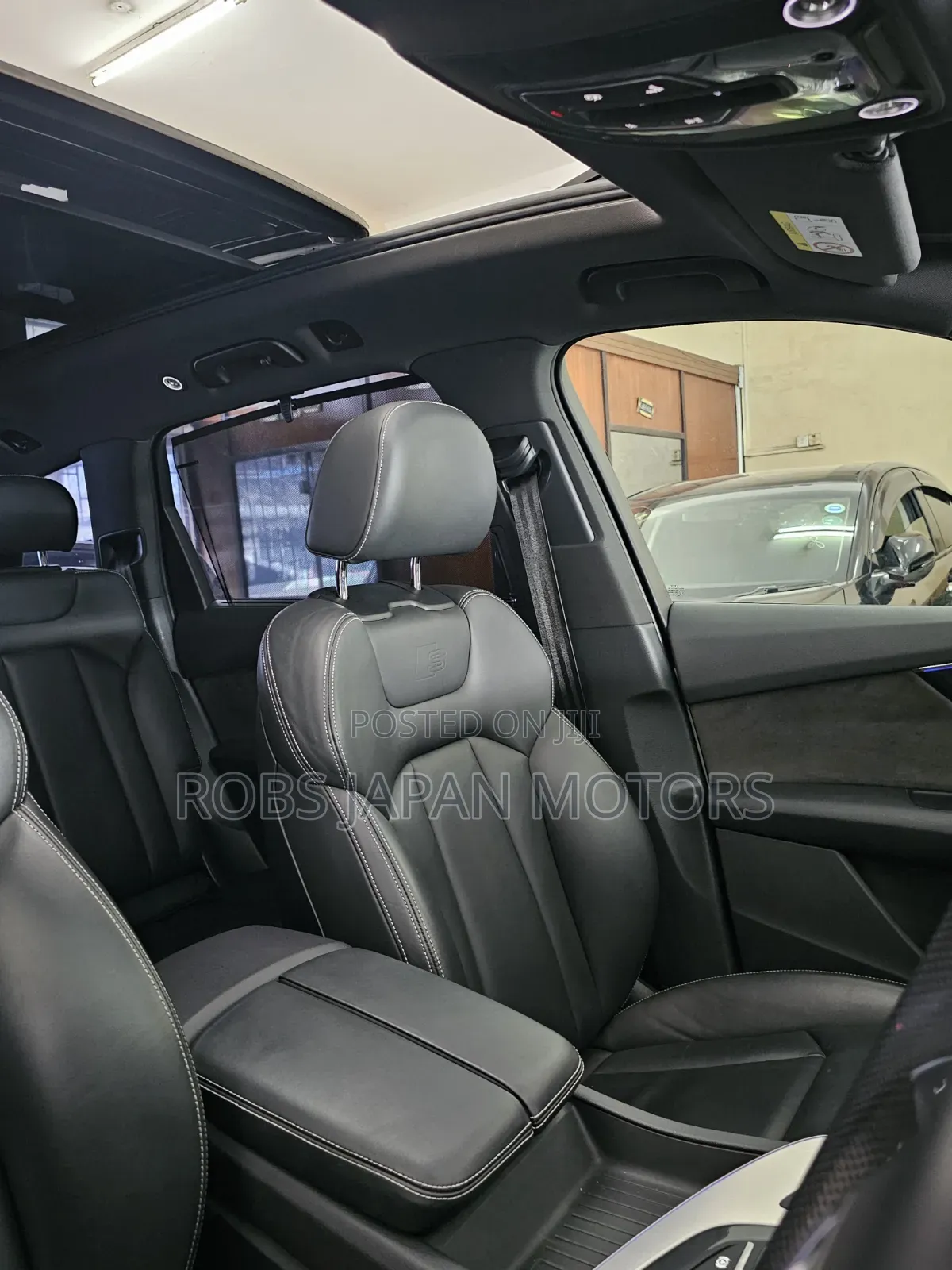 Audi Q7 3.0T Premium AWD quattro 2018 Off white
