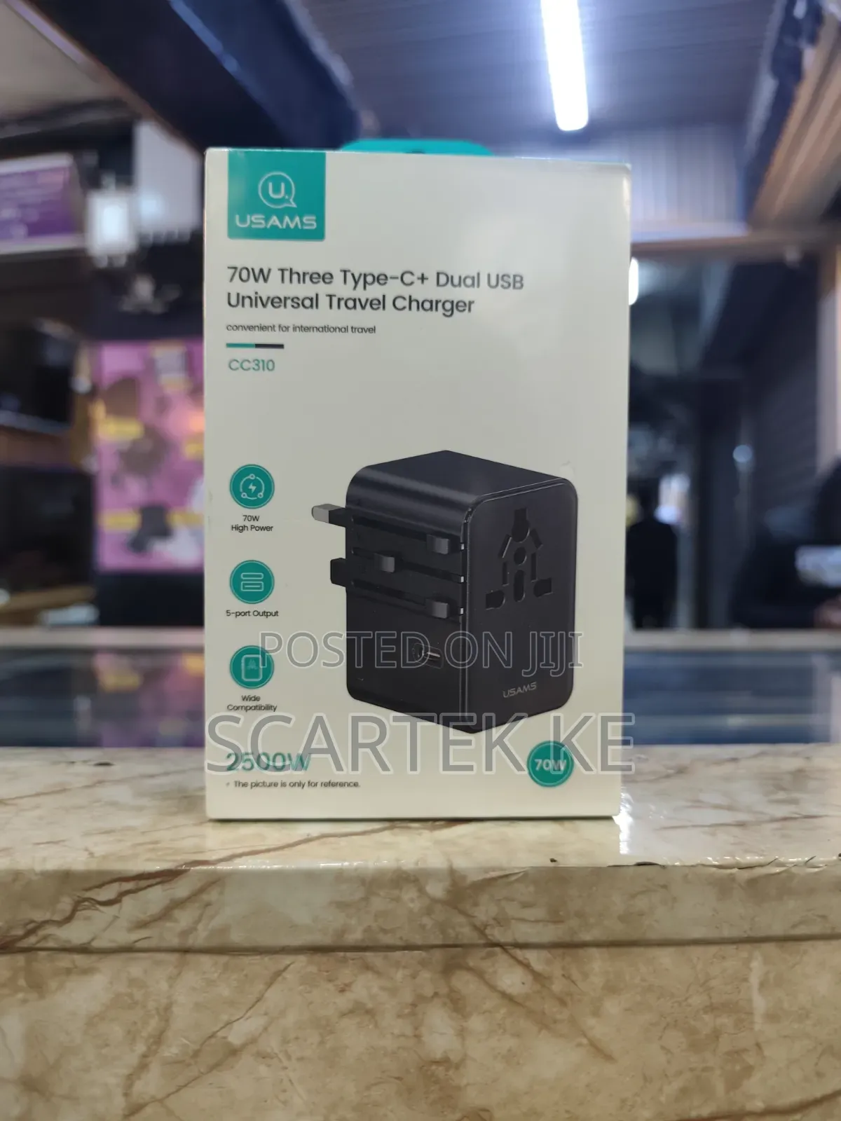 Usams 70W Three USB-C + Dual USB Universal Travel Charger