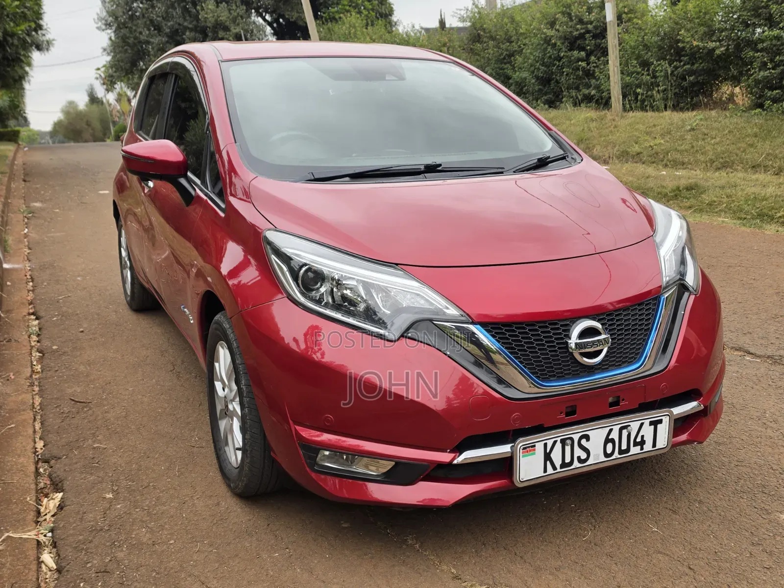 Nissan Note 1.2 Hybrid 2018 Red