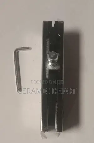 Patch Fitting P030
