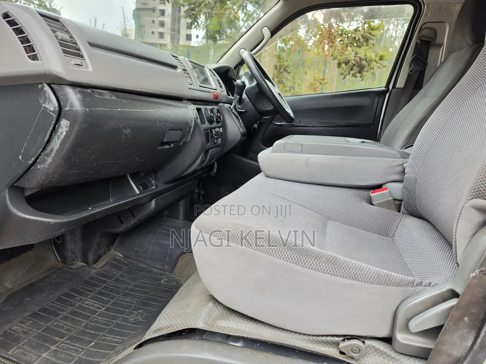 Toyota HiAce 2008 Silver