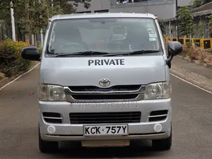 Toyota HiAce 2008 Silver