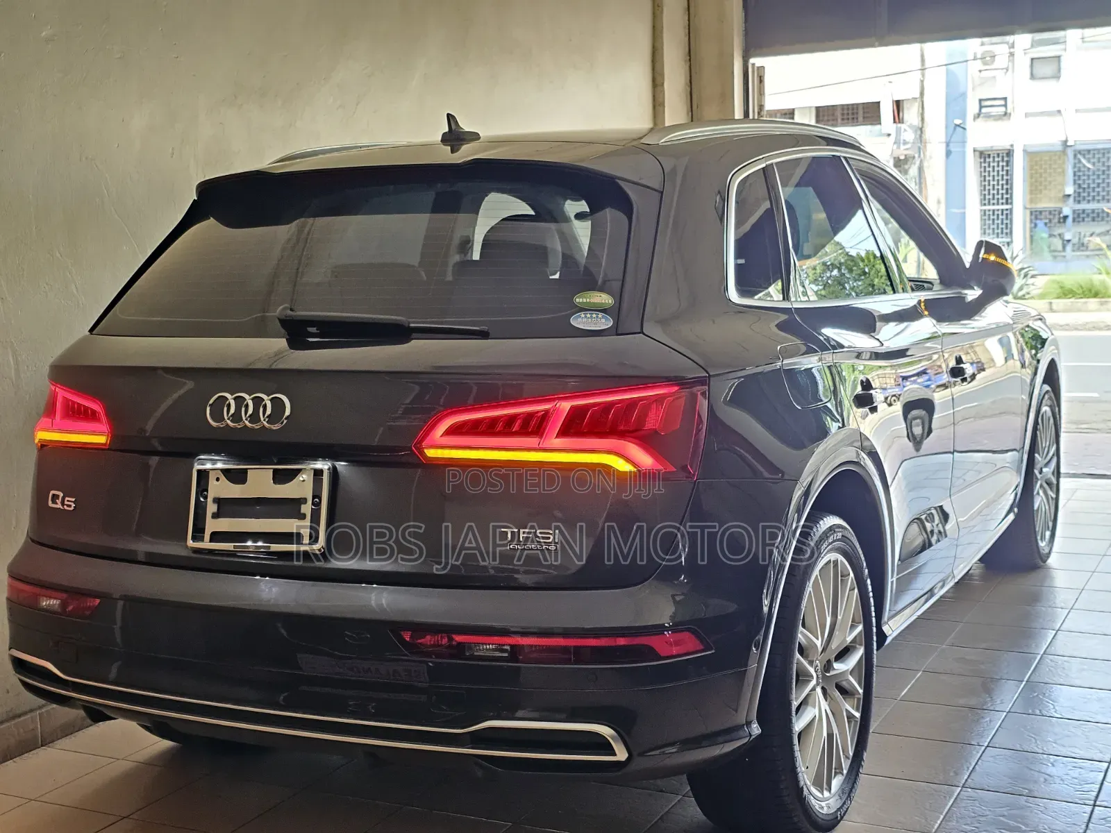 Audi Q5 2.0T Tech Premium AWD quattro 2018 Gray