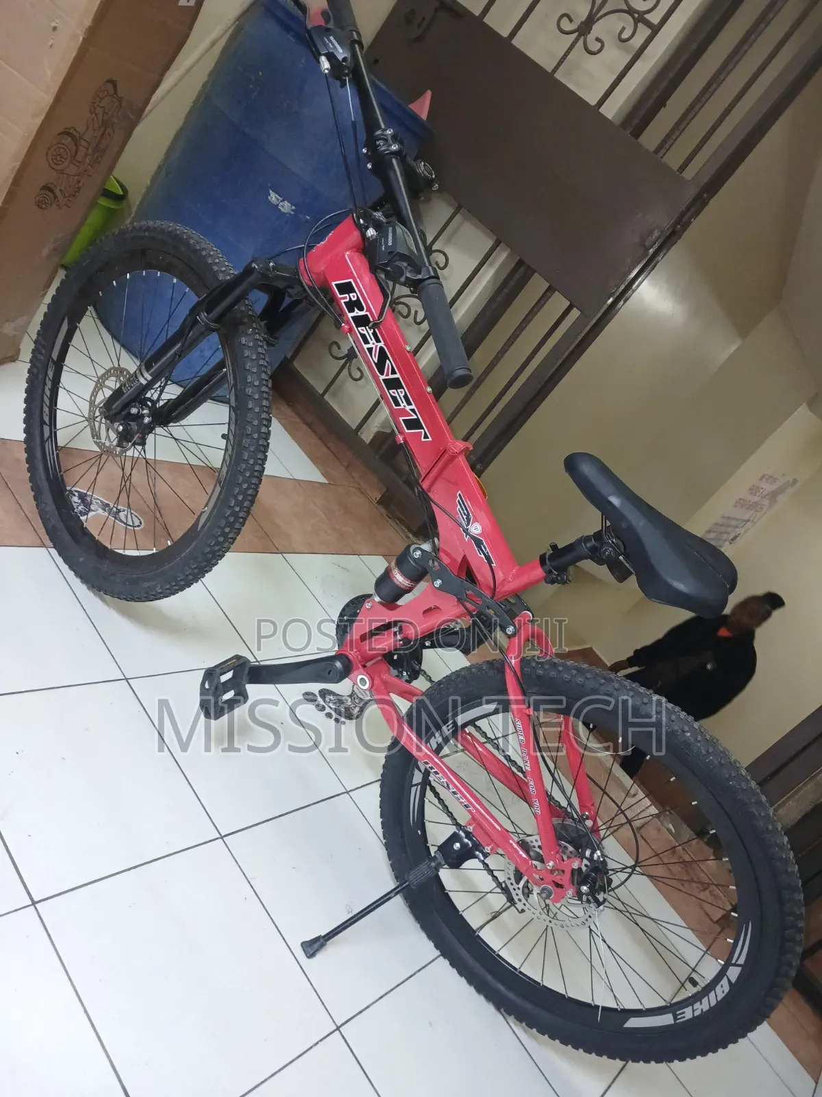 Reset 26-Inch Foldable Dual-Suspension Mountain Bike.