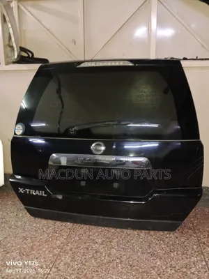 Nissan Xtrail Nt31 Tailgate / Boot
