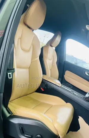 Volvo XC60 T5 Inscription AWD 2019 Green