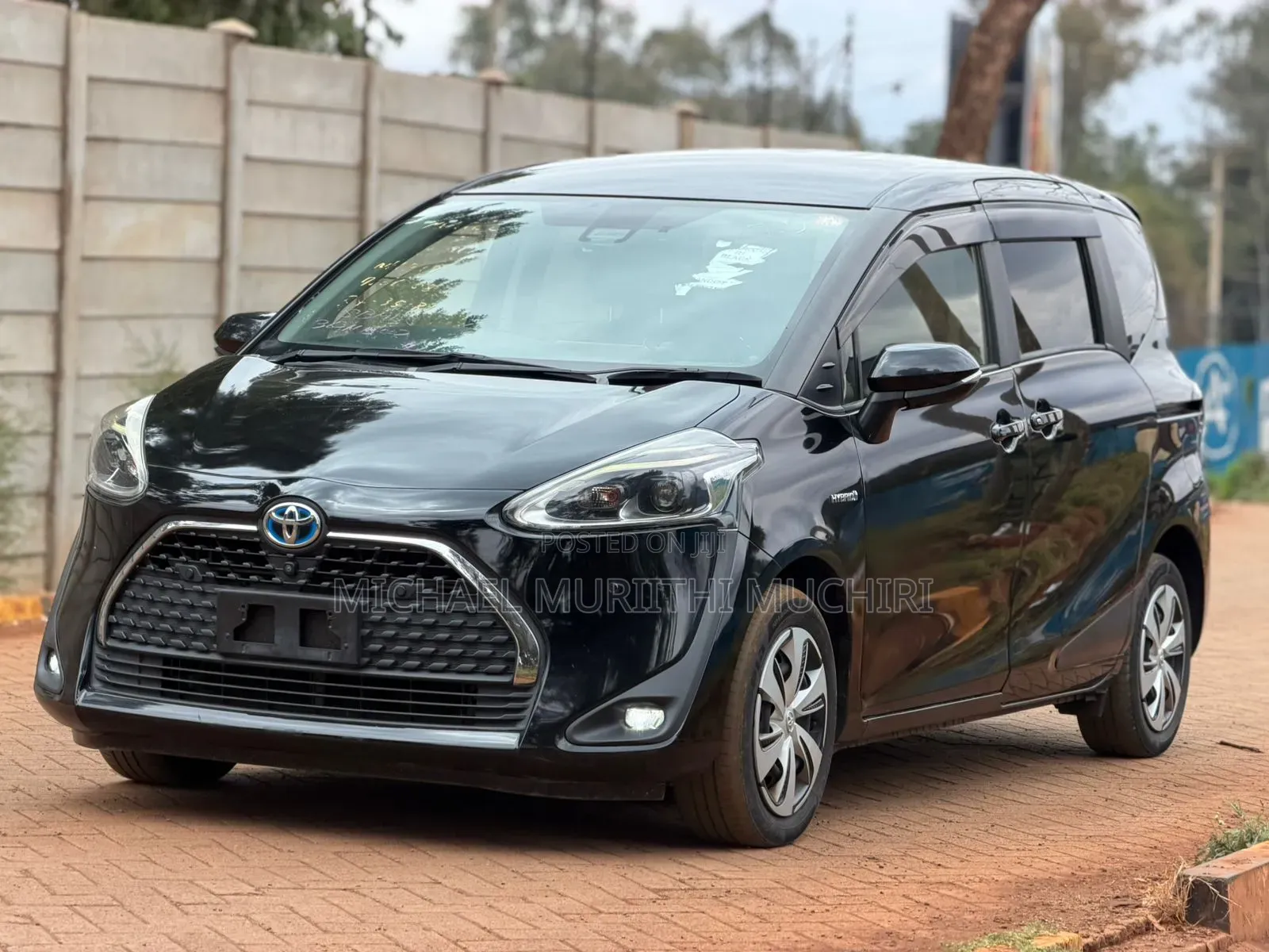Toyota Sienta 2021 Black