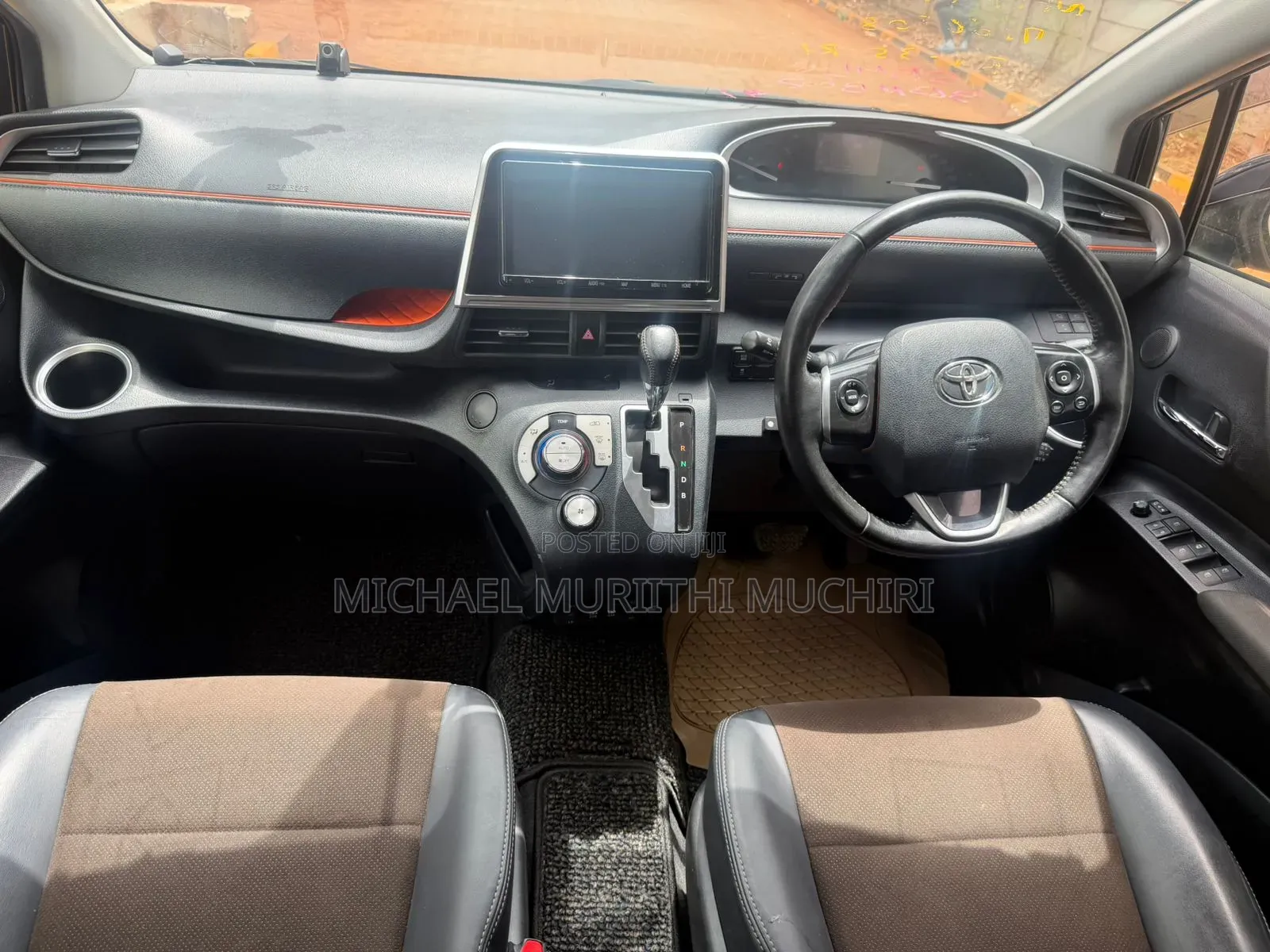 Toyota Sienta 2021 Black