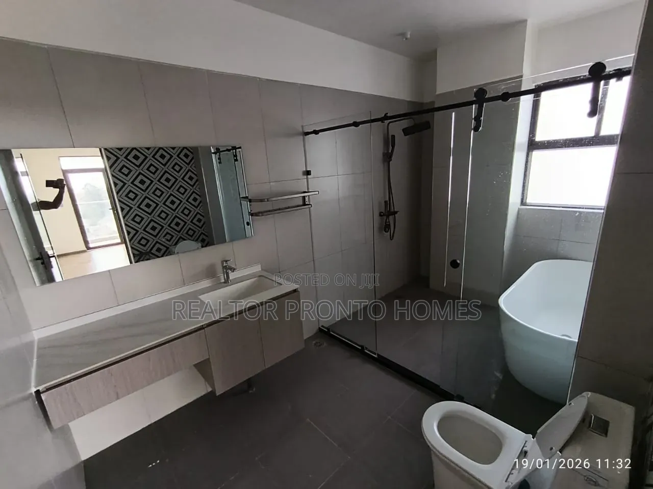 4bdrm Apartment in Kileleshwa for rent