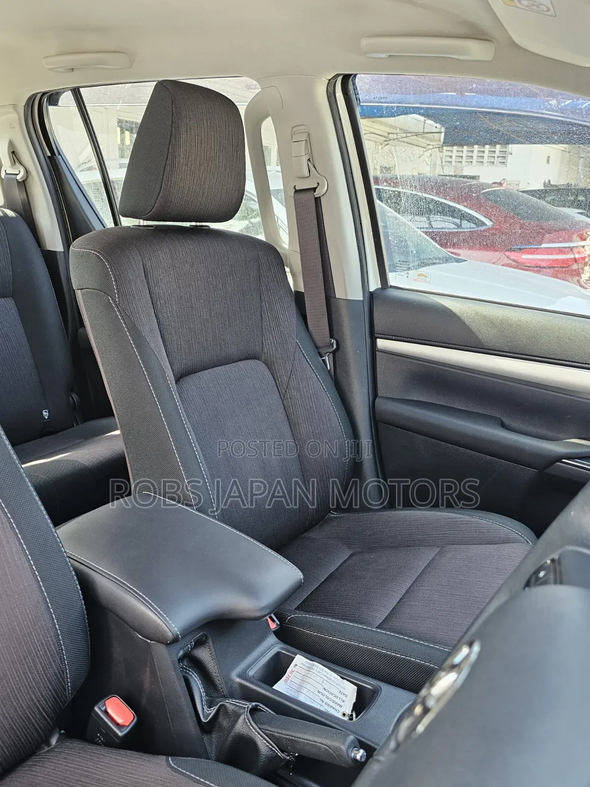 Toyota Hilux 2019 Off white