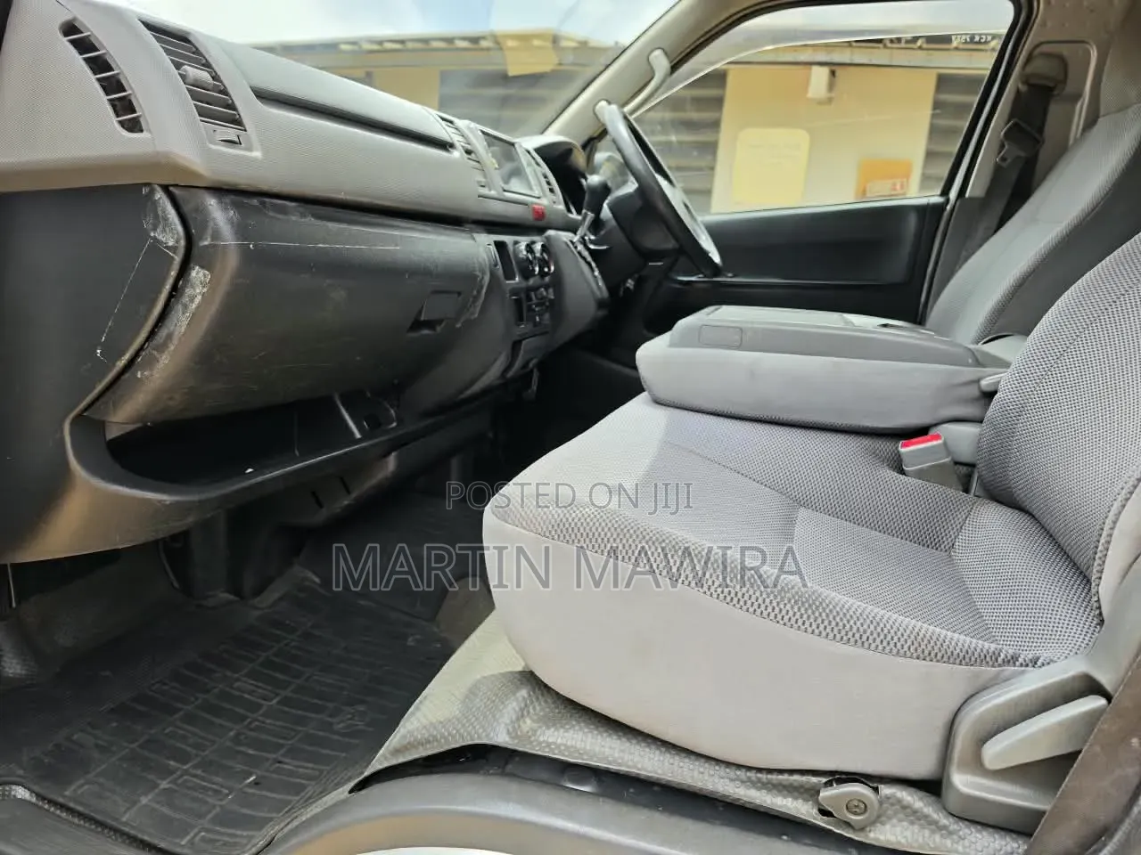 Toyota HiAce 2008 Silver