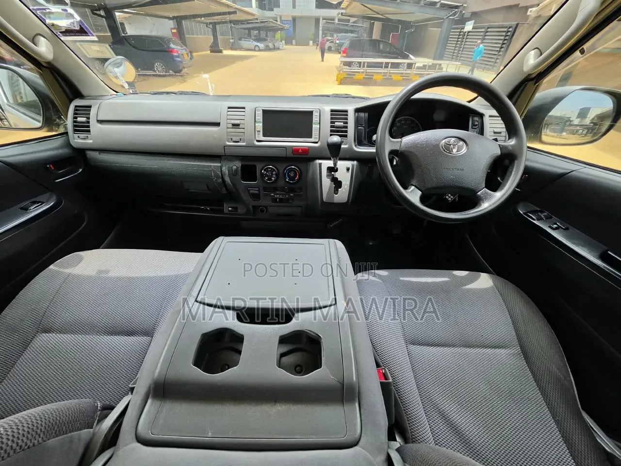 Toyota HiAce 2008 Silver