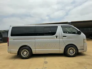 Toyota HiAce 2008 Silver