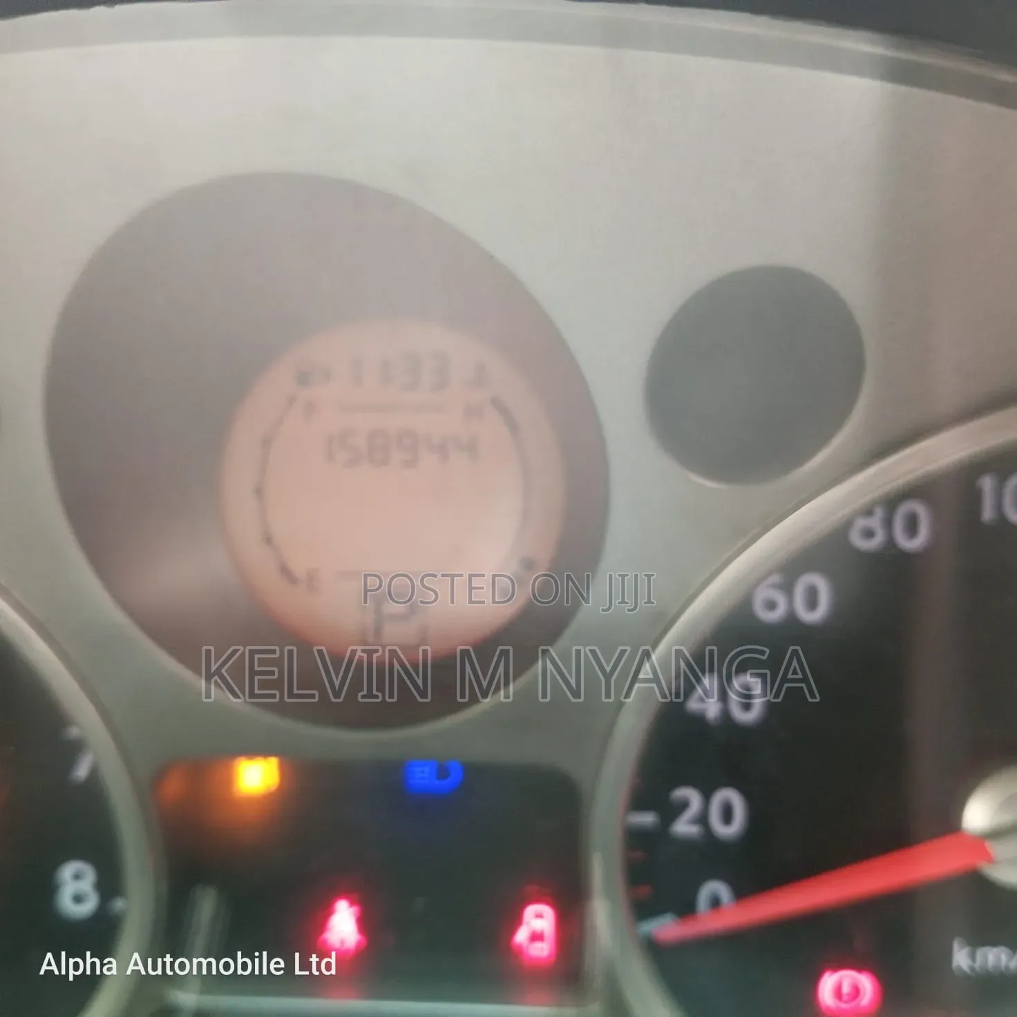 Toyota Vitz 1.0 FWD 5dr 2013 Silver