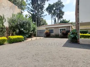 5bdrm House in Riverside Drive for rent