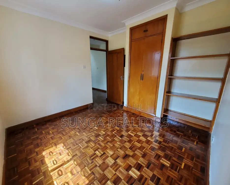 5bdrm House in Riverside Drive for rent