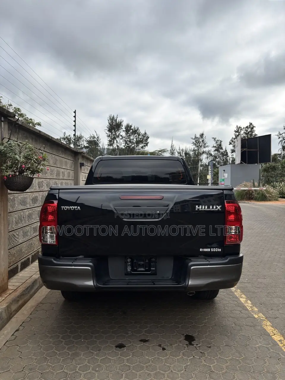Toyota Hilux 2019 Black