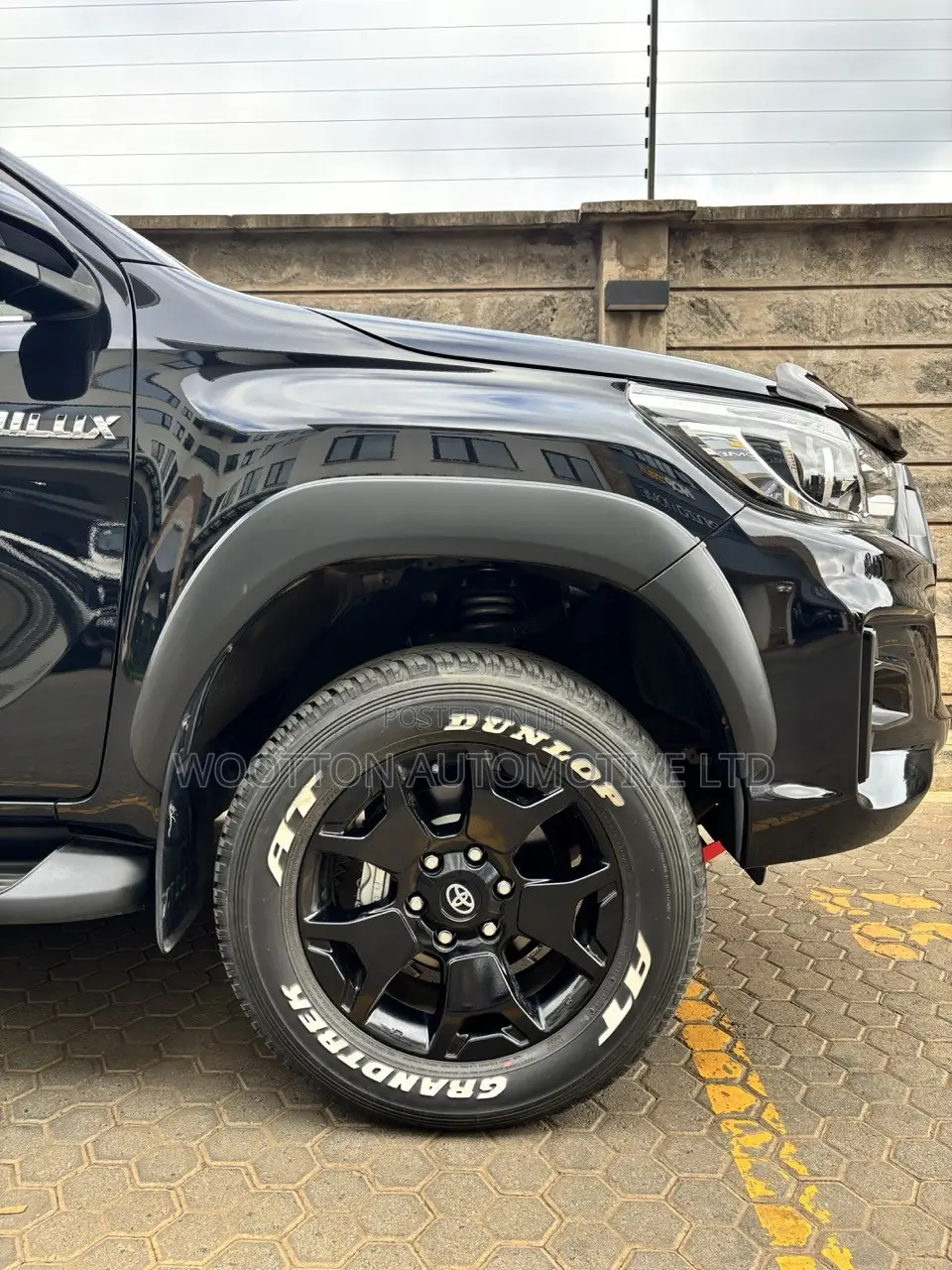 Toyota Hilux 2019 Black