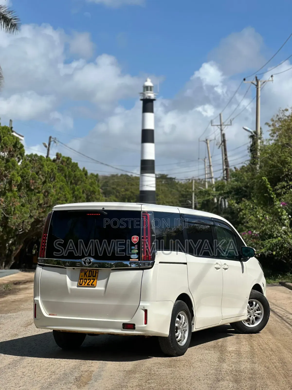 Toyota Noah 2019 Pearl