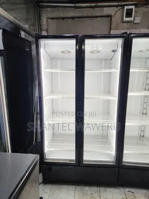 Commercial 8 Good Trays Display Fridge
