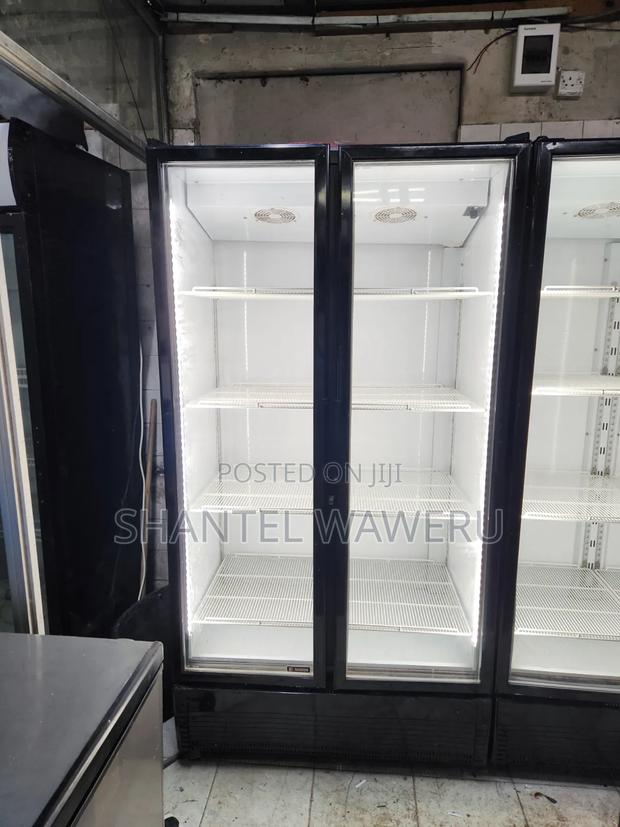 Commercial 8 Good Trays Display Fridge - main view