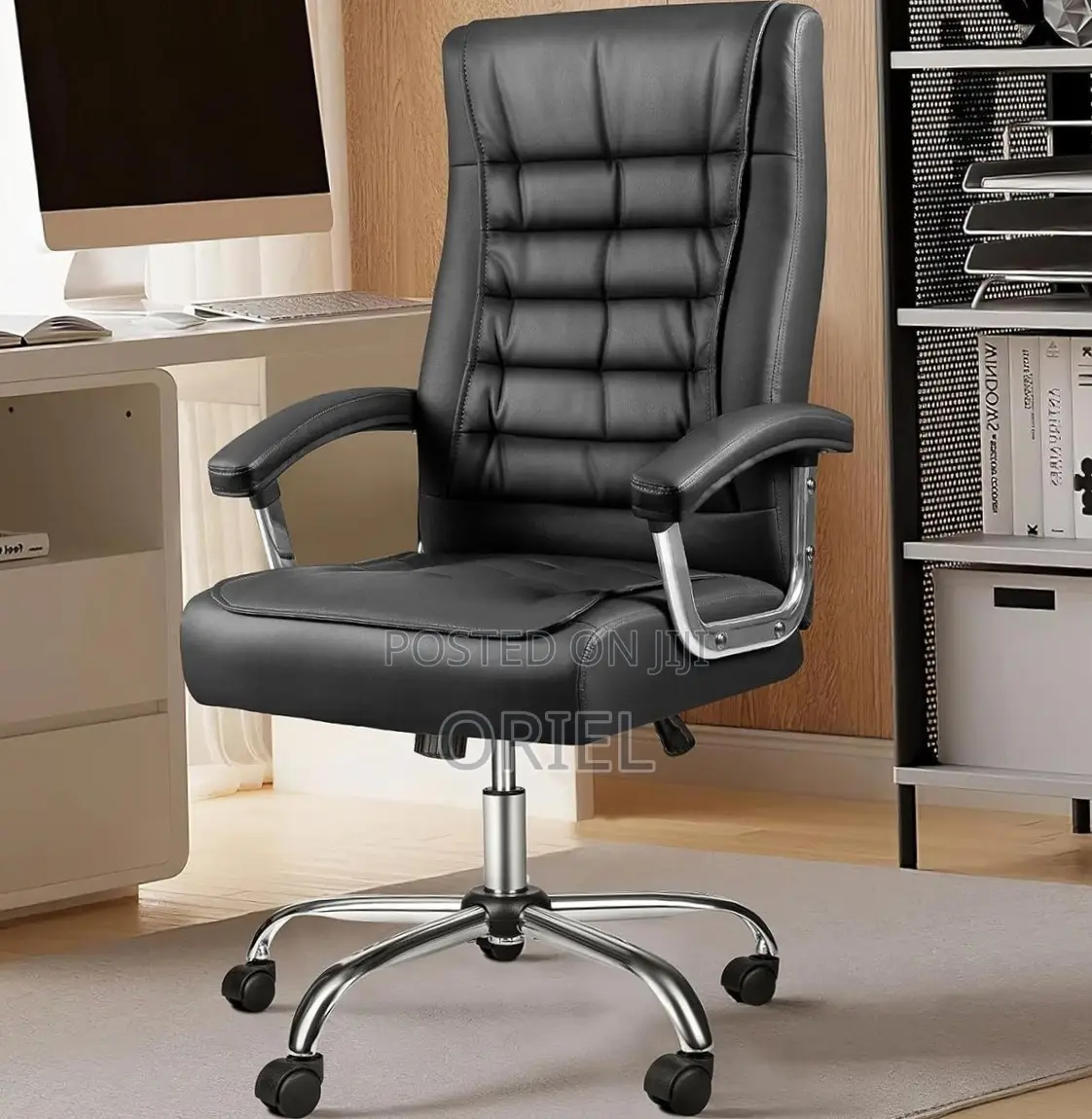 Executive Office Chair : Swivel Leather Padded Chair