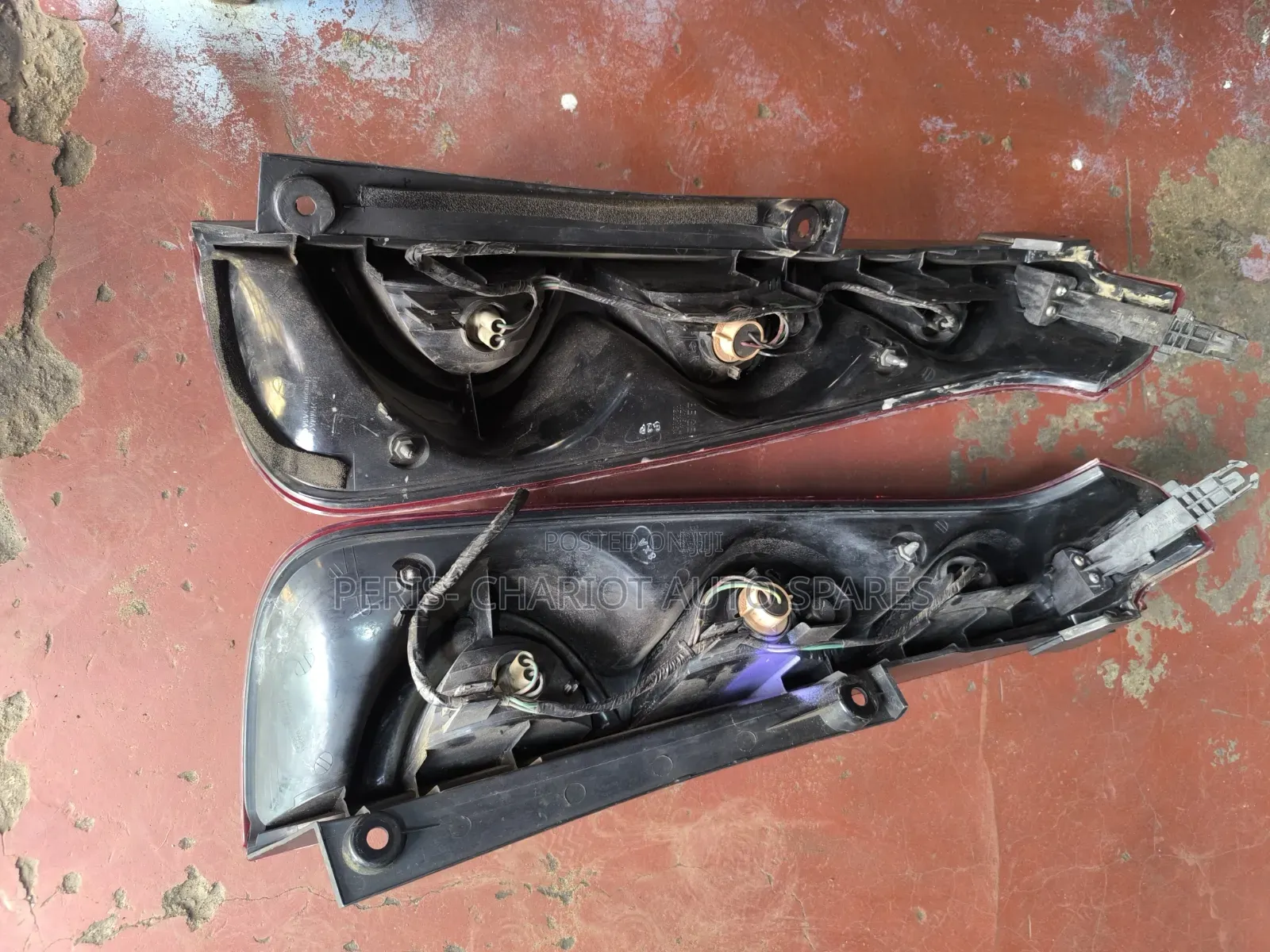 Nissan Note 2008 Ex Japan Taillights.