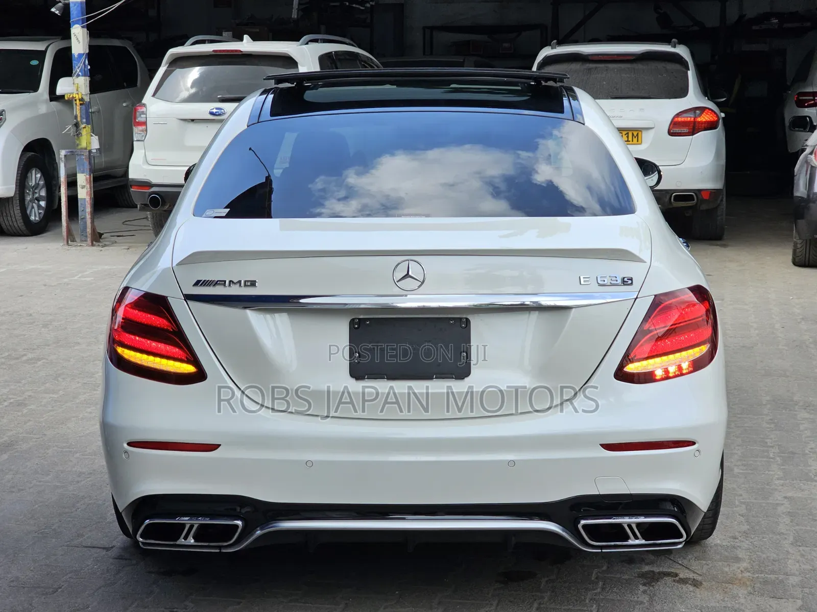 Mercedes-Benz E63 2018 Off white