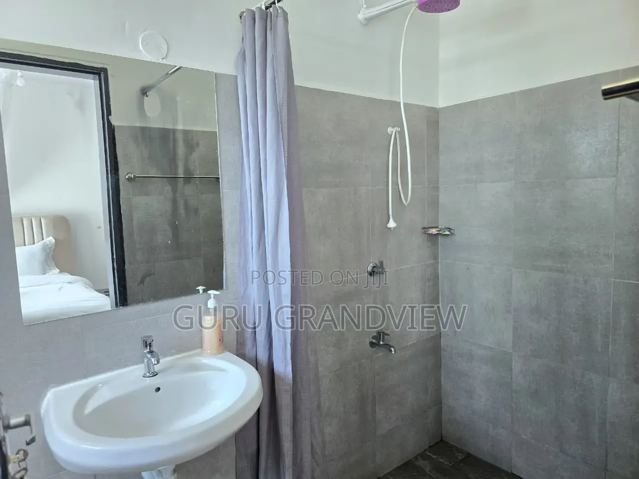 Kisumu 2bedroom Airbnb Makasembo