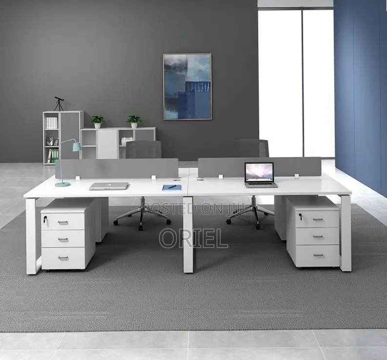 2-Way Office Workstation : White Office Workstation