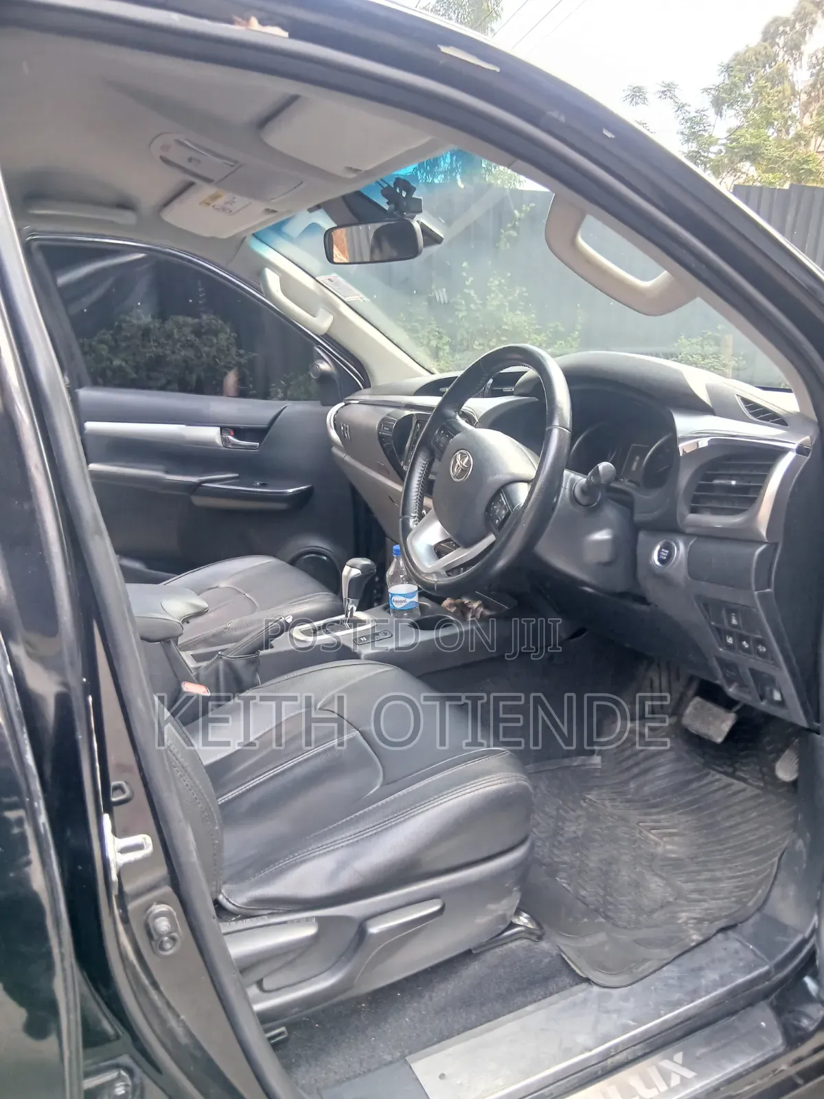 Toyota Hilux 2018 Black