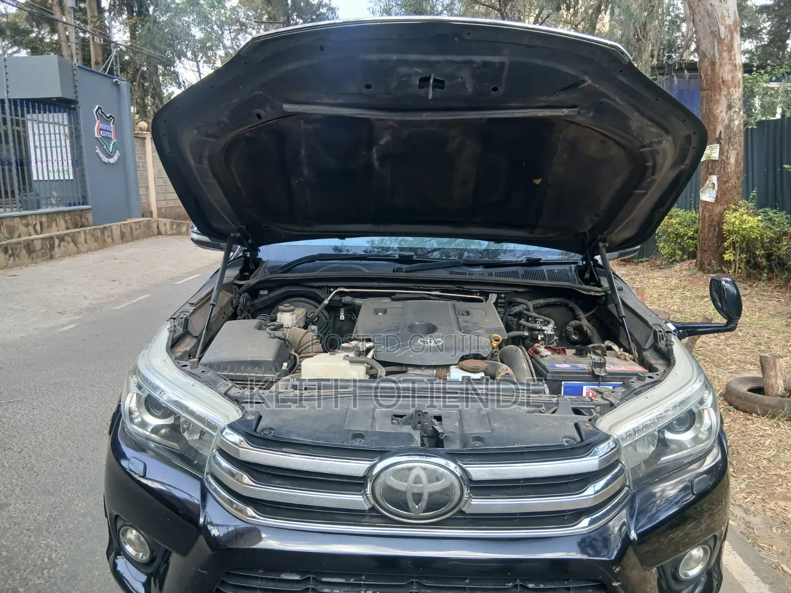 Toyota Hilux 2018 Black