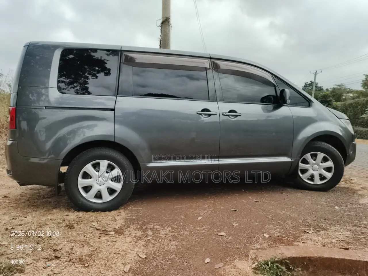 Mitsubishi Delica 2015 Gray