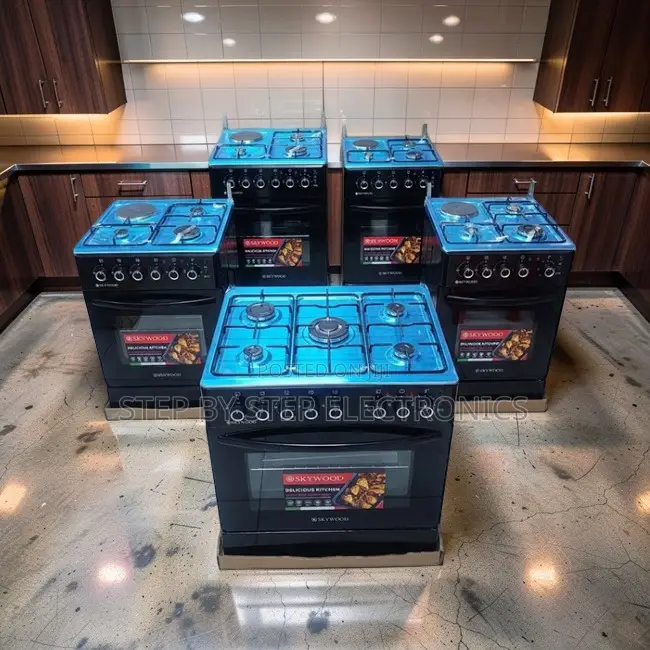 Stable Feet 3 Gas Burners +1 Electric Free Standing Cookers