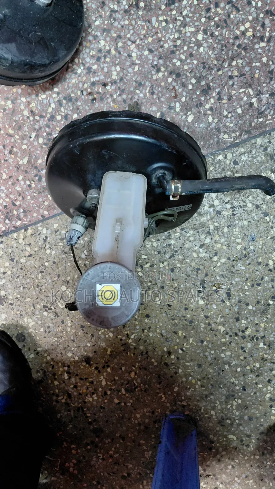 Suzuki Swift 2011 Brake Booster and Master Cylinder