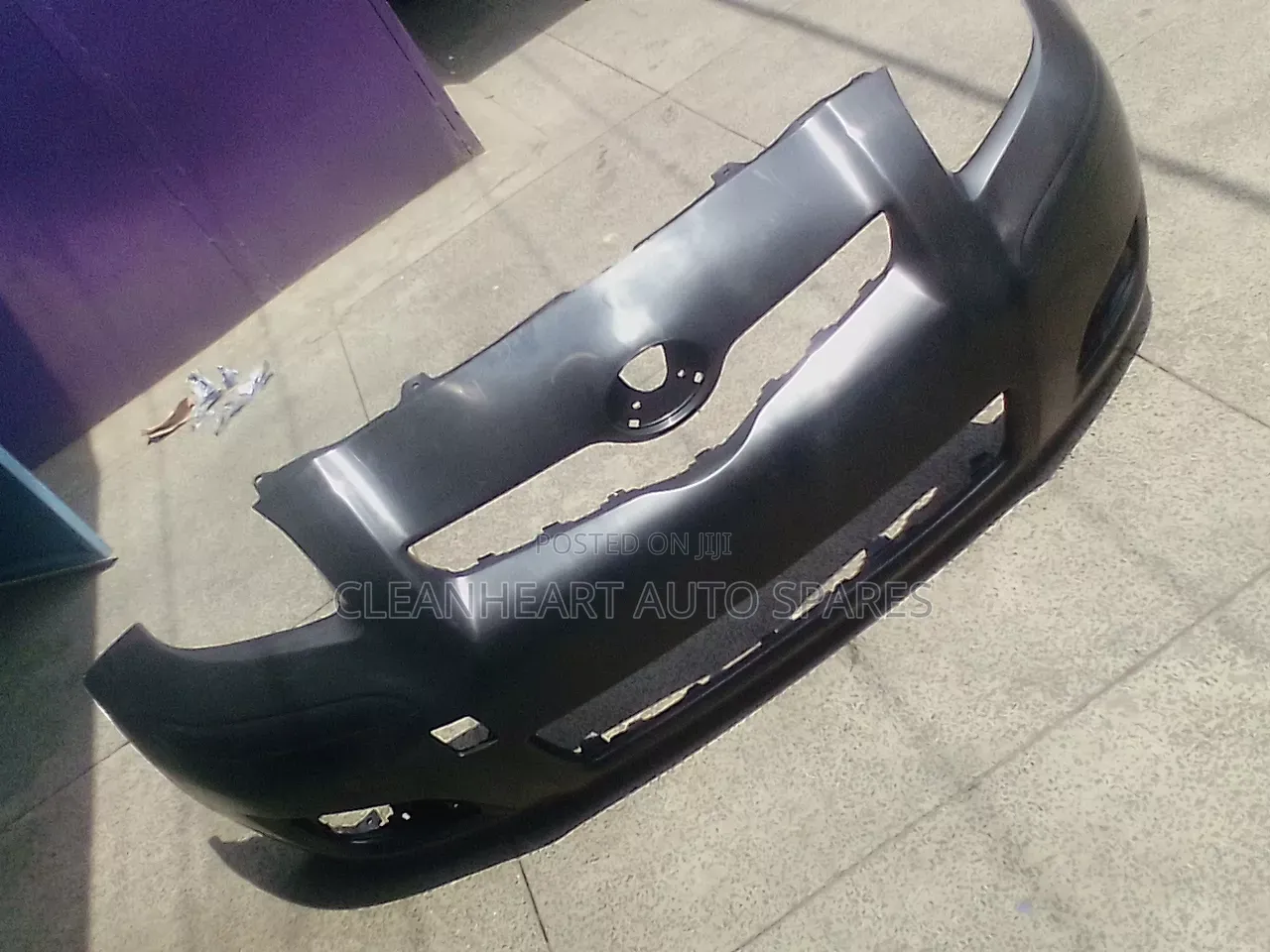 Bumper Toyota Vitz