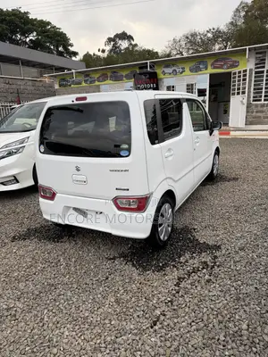 Suzuki Wagon R 660 Hybrid AWD 2019 White