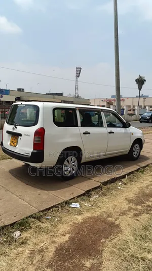 Toyota Probox 1.5 DX Comfort 2WD 2010 White