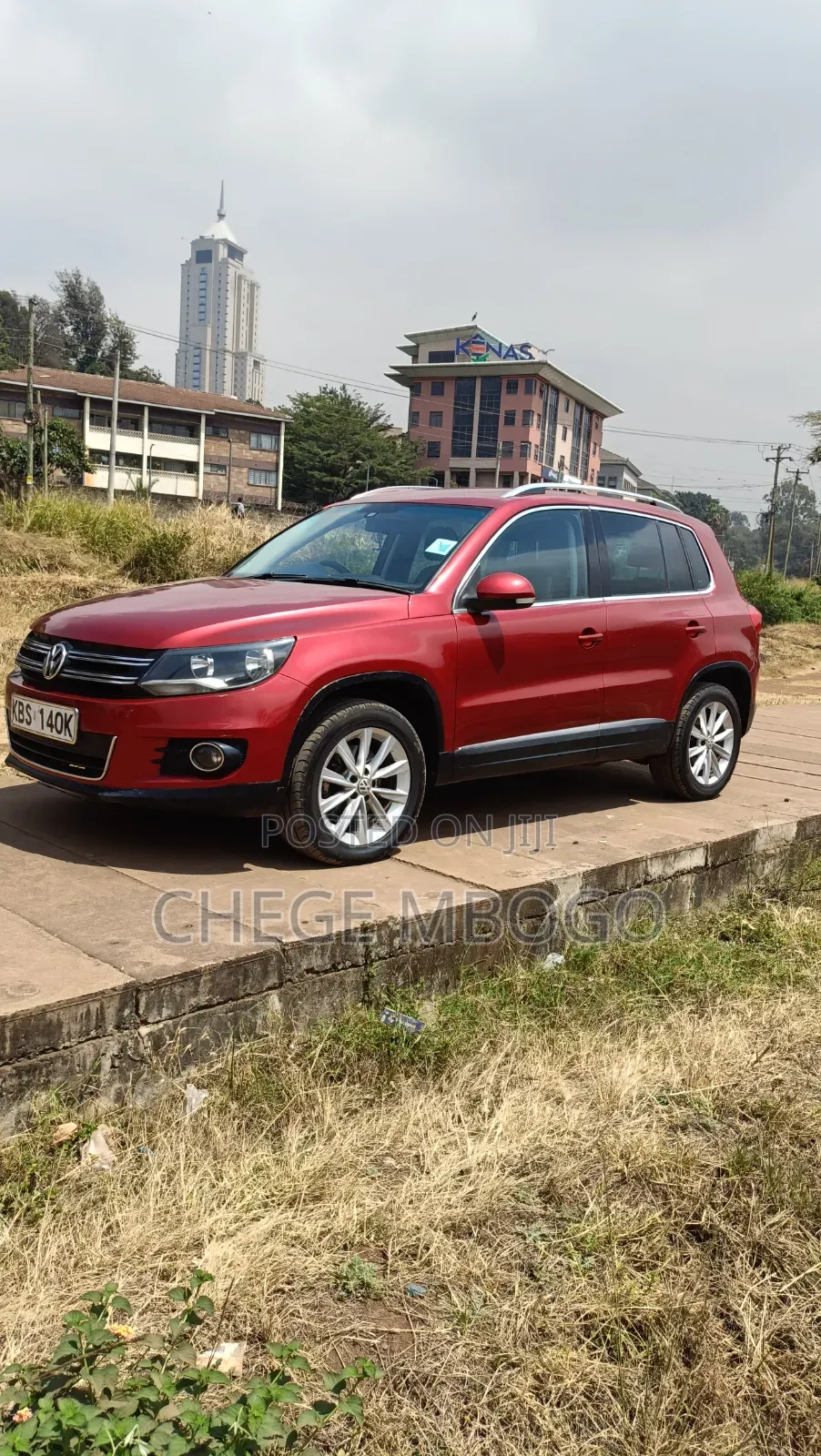 Volkswagen Tiguan SE 4Motion 2011 Red