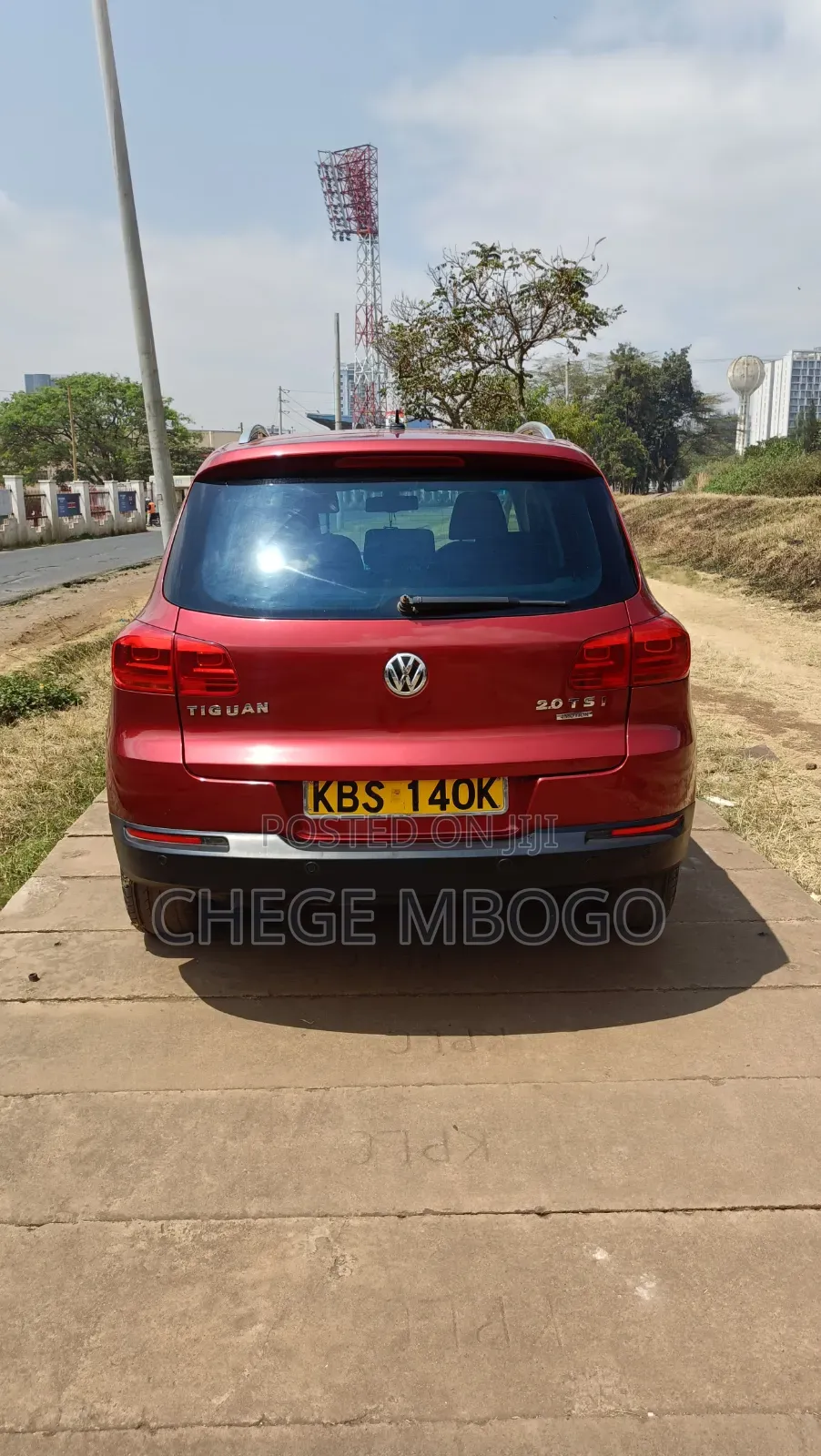 Volkswagen Tiguan SE 4Motion 2011 Red