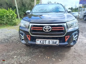 Toyota Hilux Revo Double Cab Deisel 2.4 AWD 2019 Black
