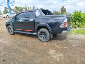 Toyota Hilux Revo Double Cab Deisel 2.4 AWD 2019 Black