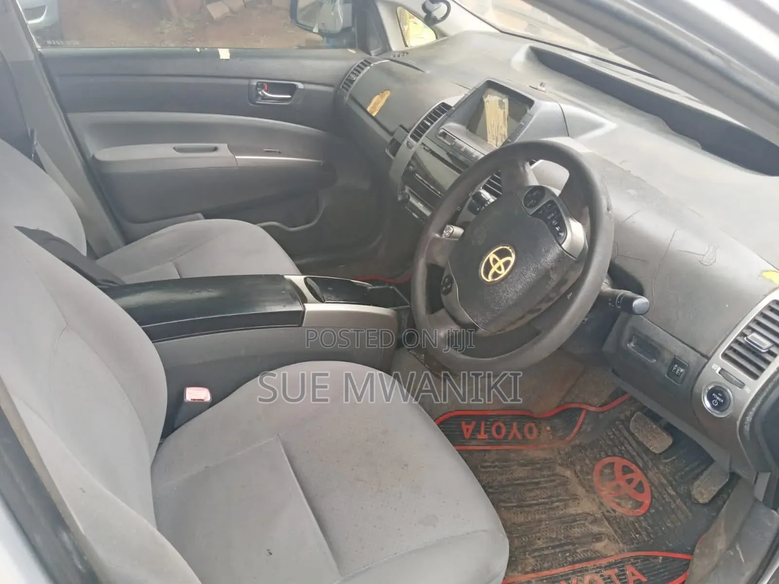Toyota Prius 2010 Silver