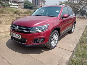 Volkswagen Tiguan S 4Motion 2011 Red
