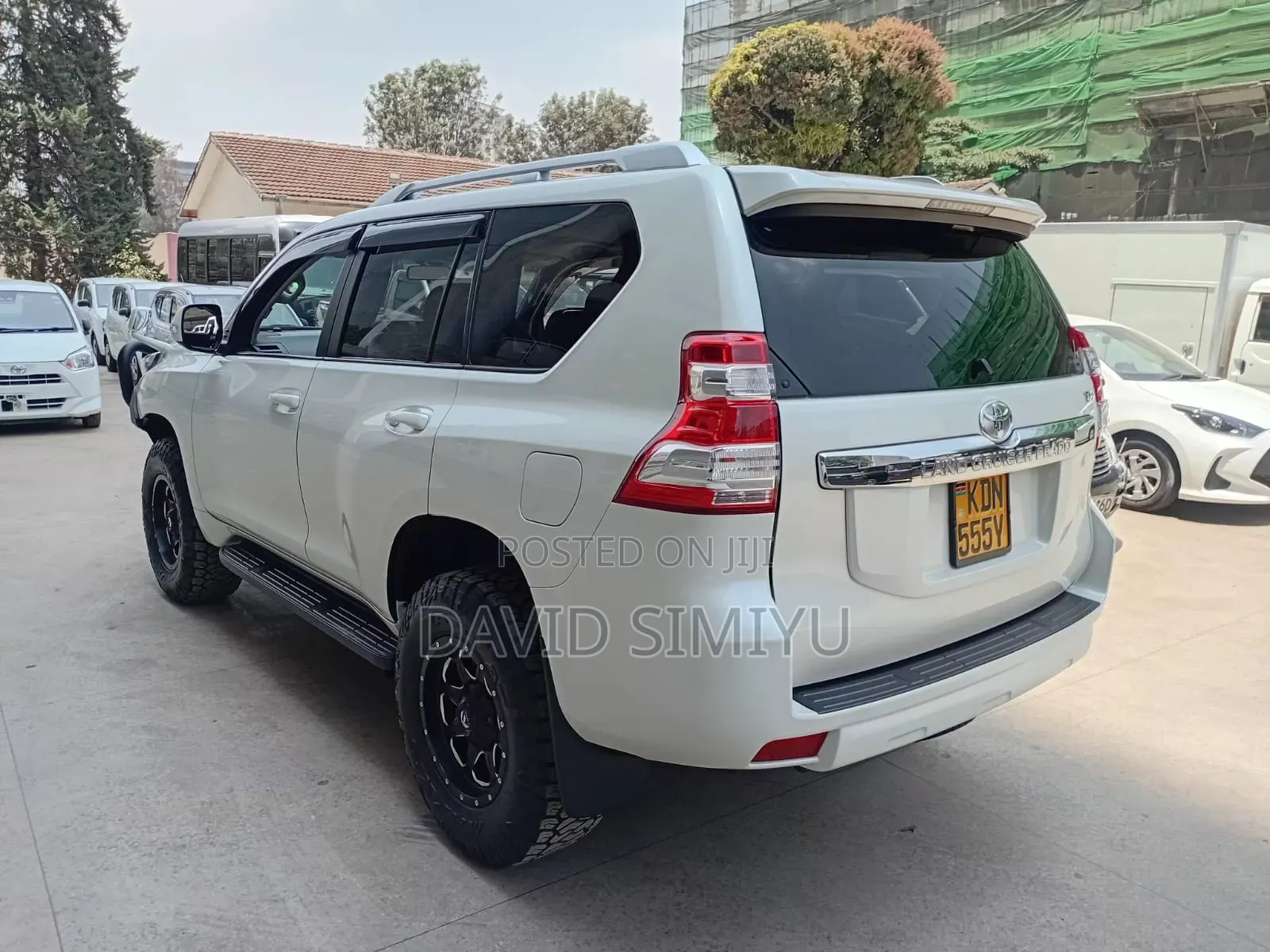 Toyota Land Cruiser Prado 2016 White