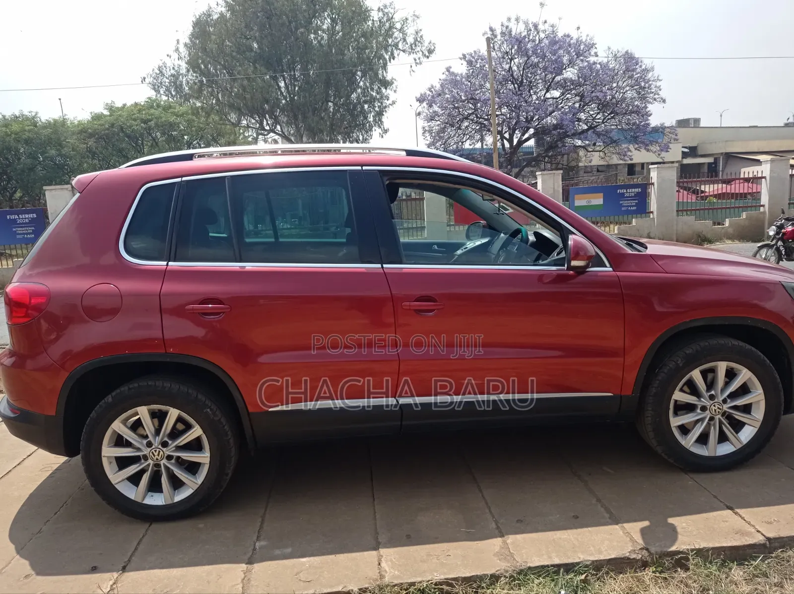 Volkswagen Tiguan S 4Motion 2011 Red
