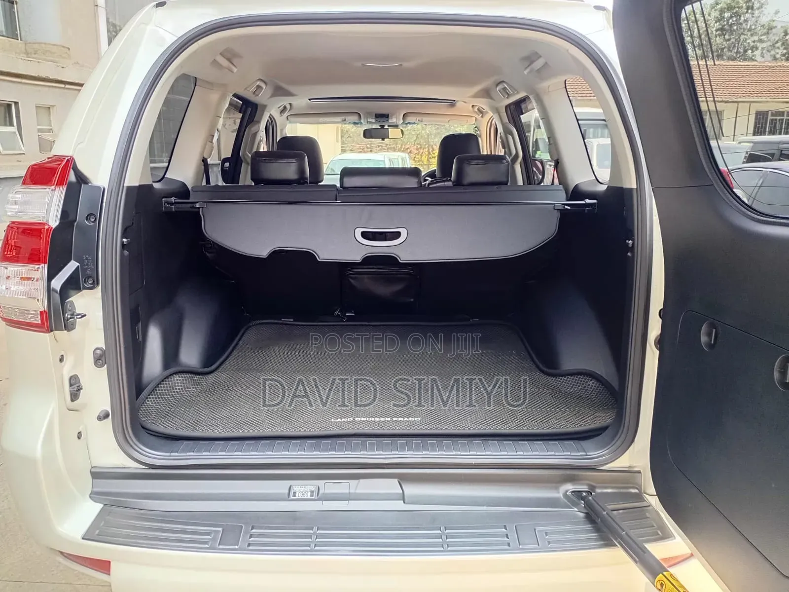 Toyota Land Cruiser Prado 2016 White