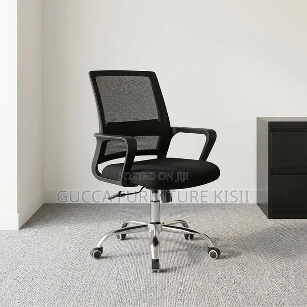 Office Chair; Ergonomic Captain Mesh Office Chair