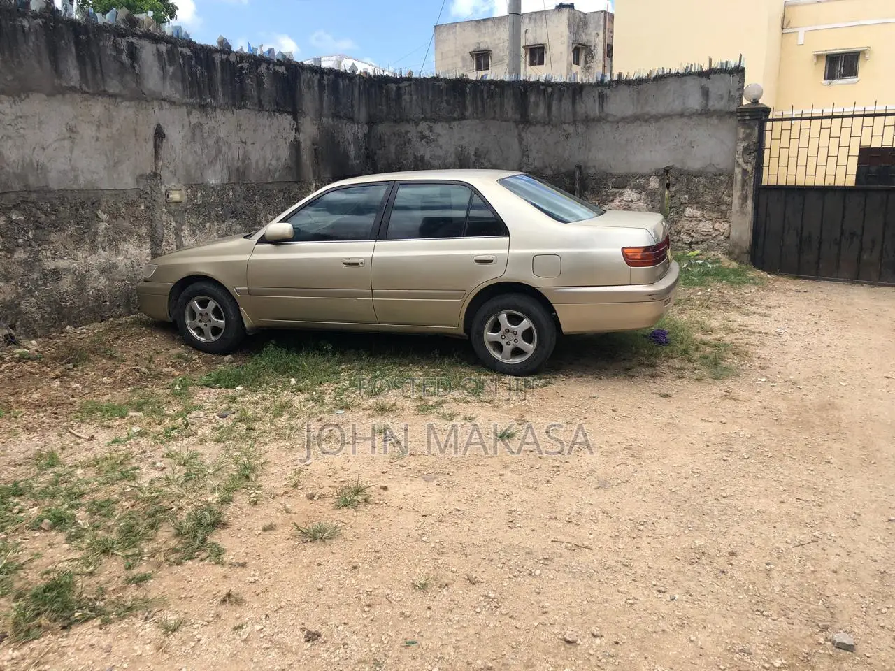 Toyota Corona 1999 Beige